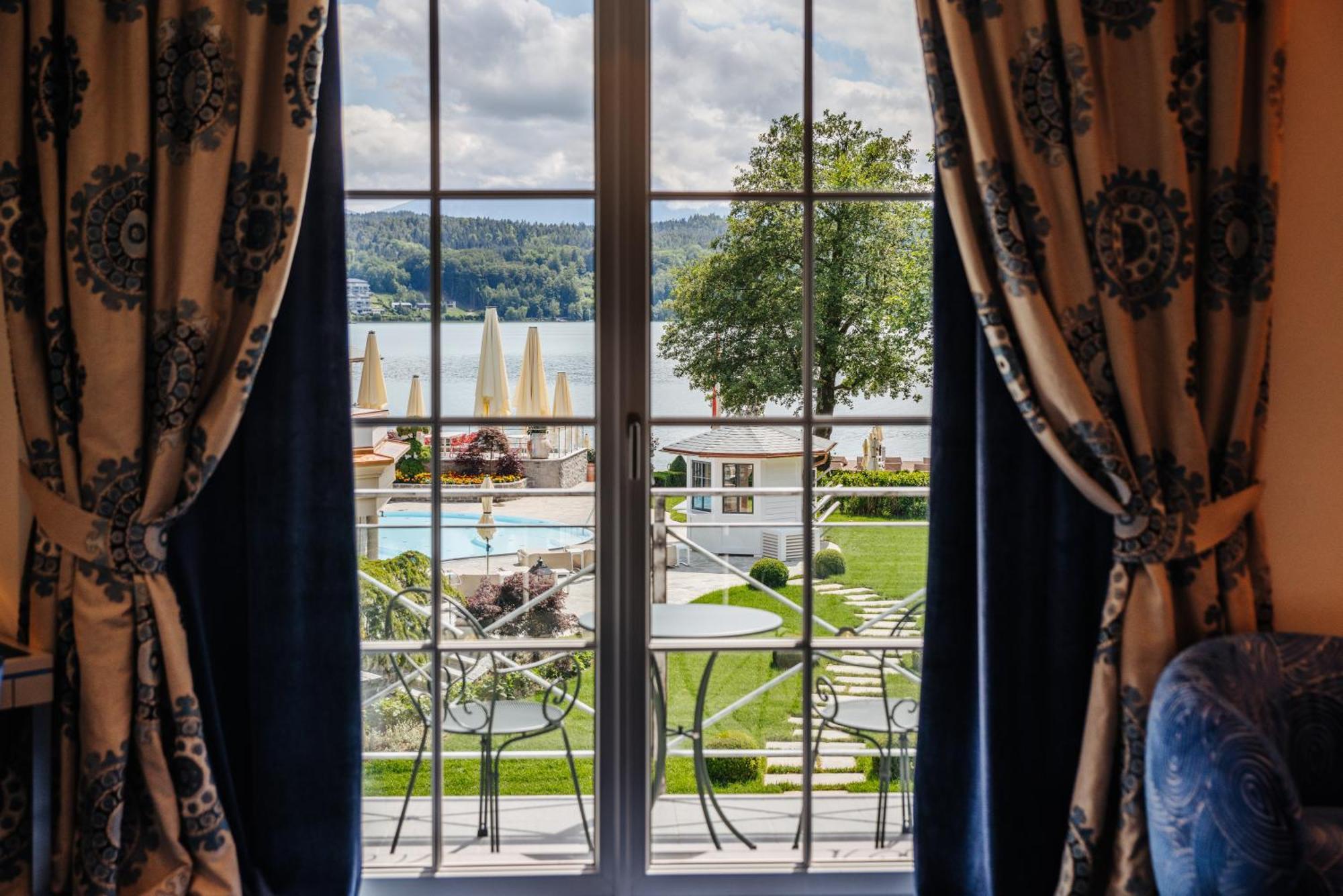 Hotel Schloss Seefels เพิร์ทชาค อัม เวิร์ทเทอร์ซี ภายนอก รูปภาพ